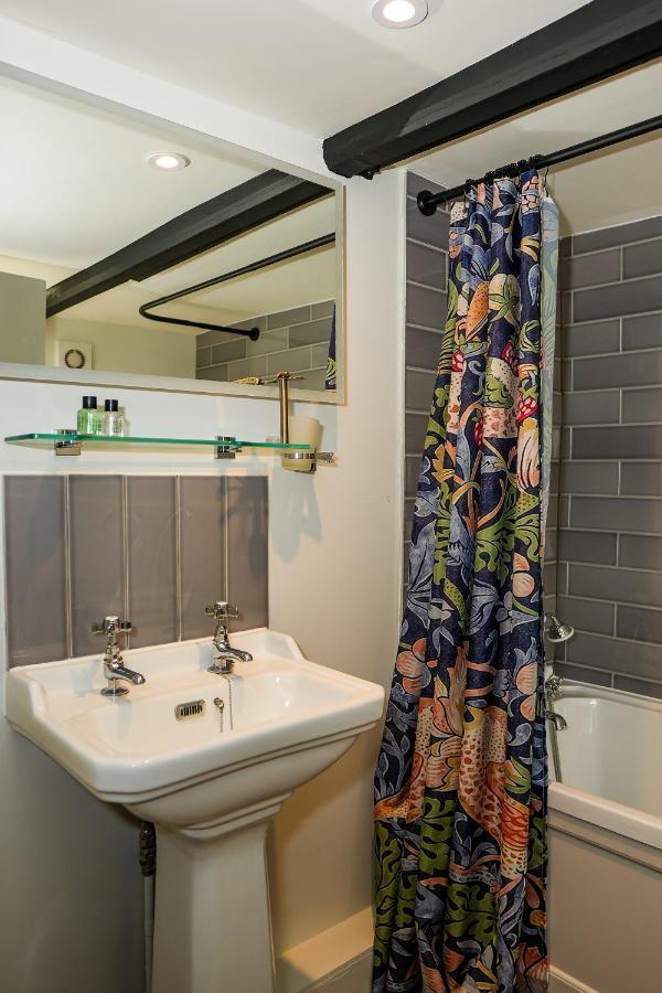 The Old Mill Hotel Salisbury Luaran gambar